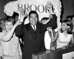 Edward Brooke, first African-American elected to the US Senate, dies at 95 